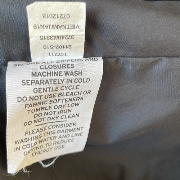 REI Synthetic insulated jacket nano puff - Picture 6 of 10